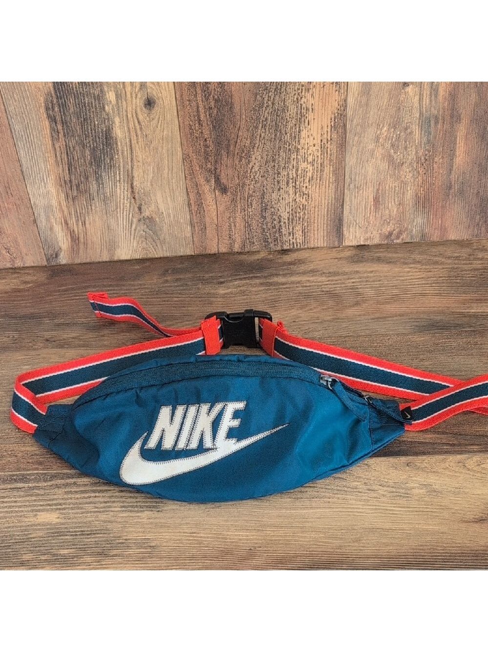 Nike Fannie Pack Belt Bag Waist Adjustable Strap                 M221